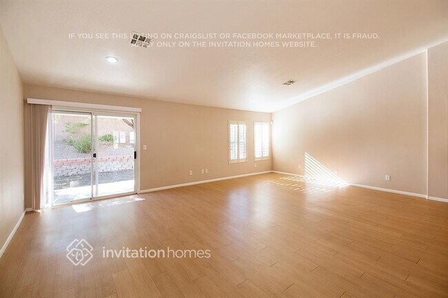 Foto del edificio - 183 Ruby Ridge Ave