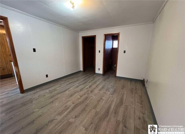 Foto del edificio - 3023 US-20