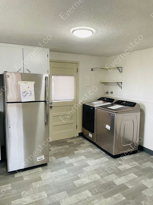 Foto del edificio - 835-837 Franklin Ave