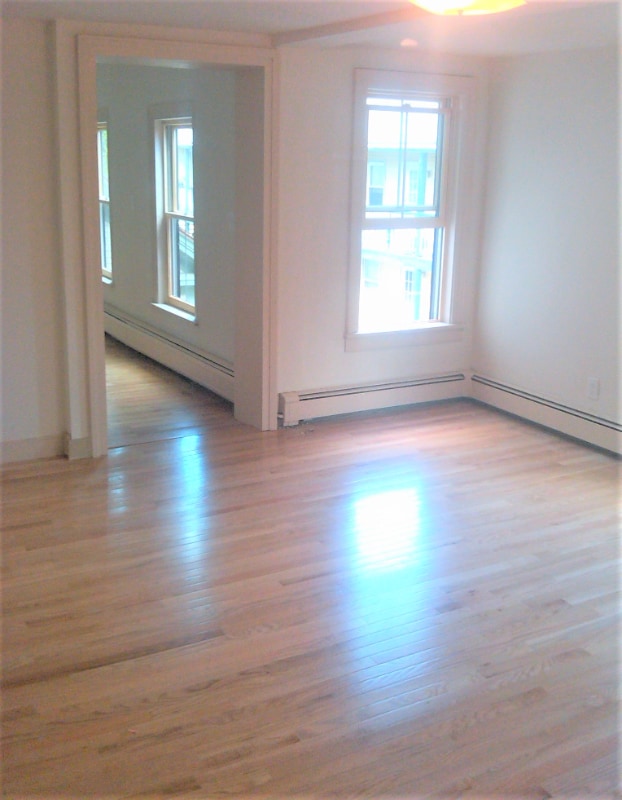 Building Photo - 97 N Winooski Ave