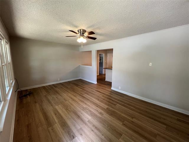 Foto del edificio - 1515 N Binkley St