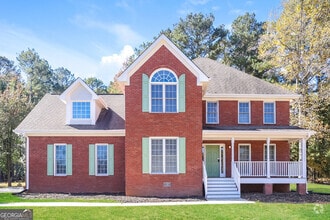 Building Photo - 105 Redspire Ln