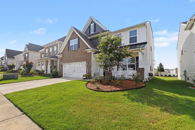Building Photo - 16110 Winfield Hall Dr