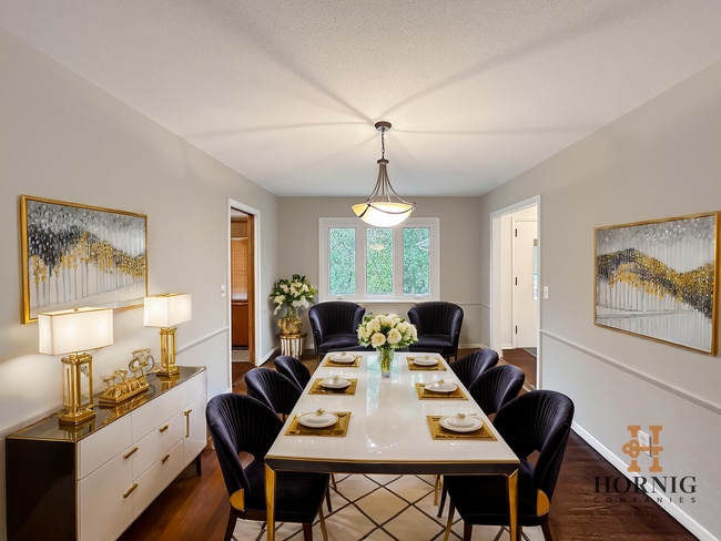 Foto del edificio - Stunning views. Serene atmosphere. Superb Edina. 3 Large Bedrooms + Office Space.