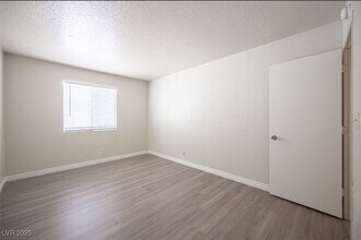 Building Photo - 5336 Mancos Ct