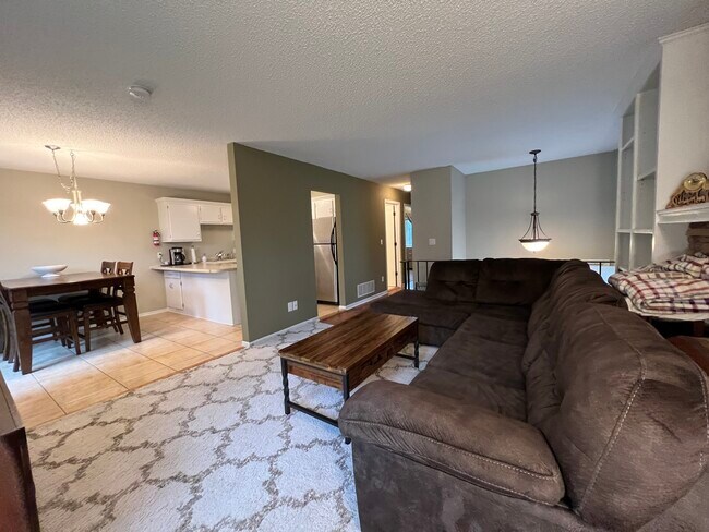 Foto del edificio - 2497 Copper Cliff Trail