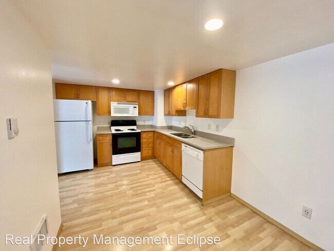 Building Photo - 3 br, 2 bath House - 1723 1st St