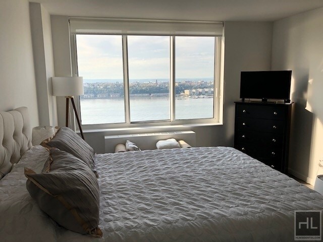 Foto principal - RIVER PLACE/ WEST 42ND STREET