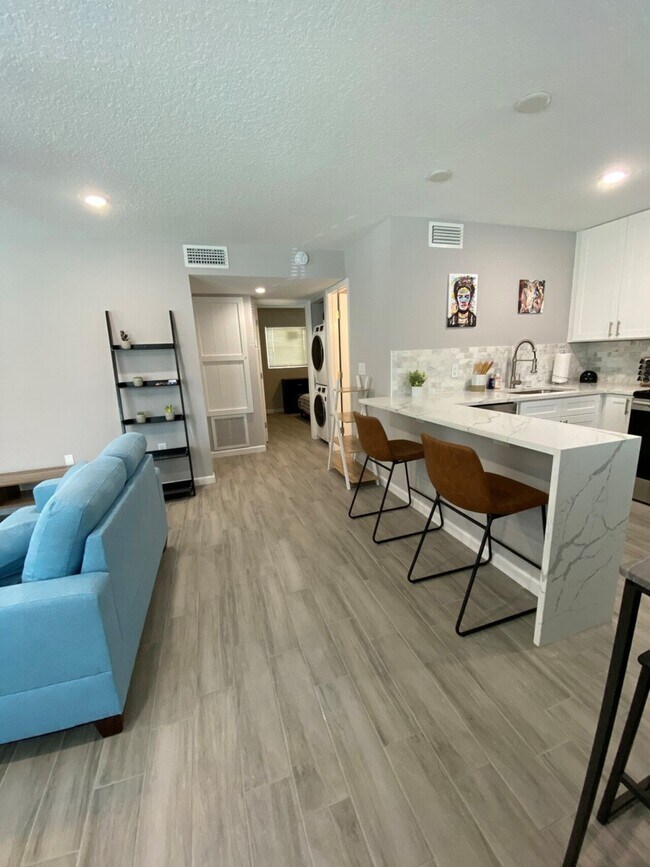 Foto del edificio - EB 1600 8th Street, LLC