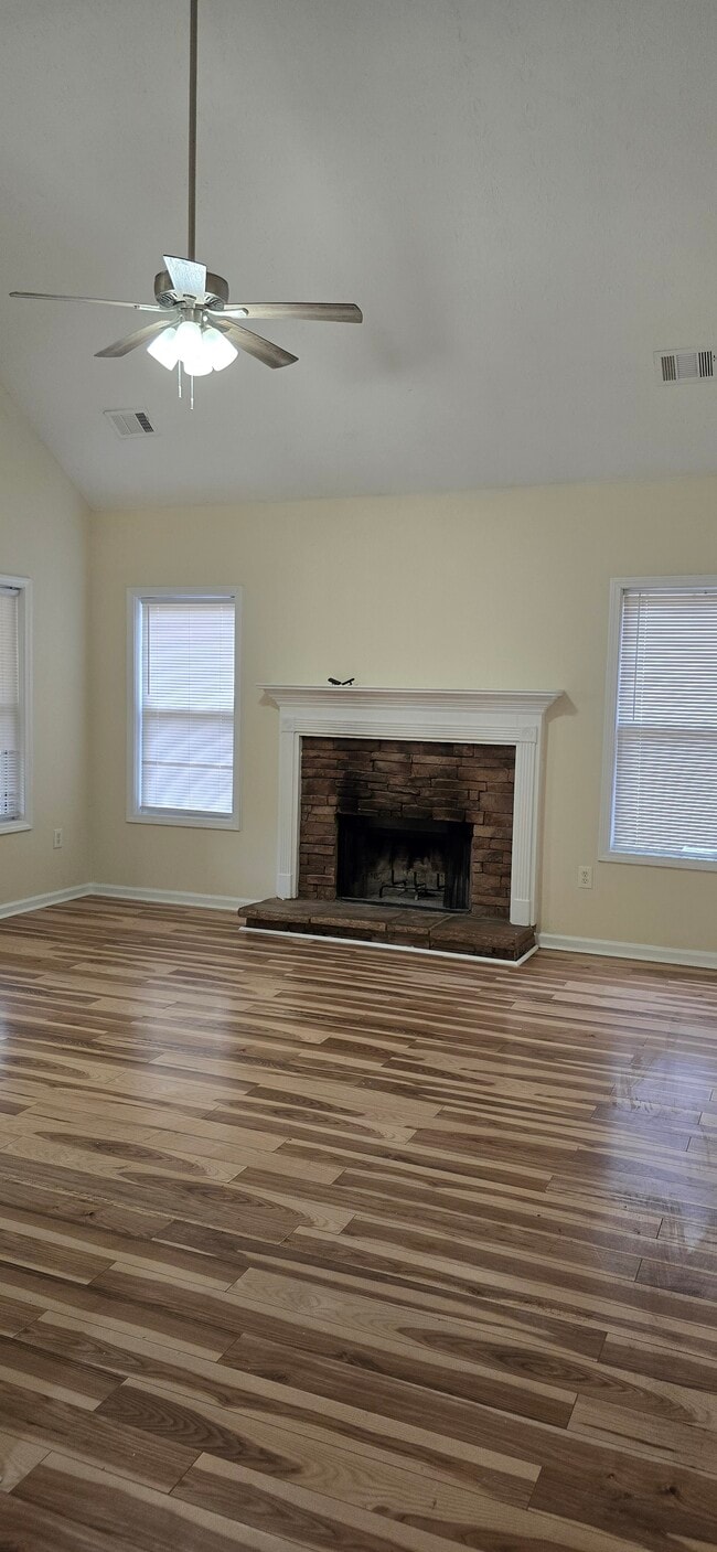 Photo - 85 Cashew Ct House