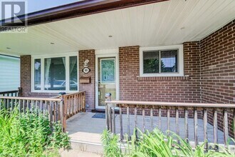 Building Photo - 90 Blackhorne Dr
