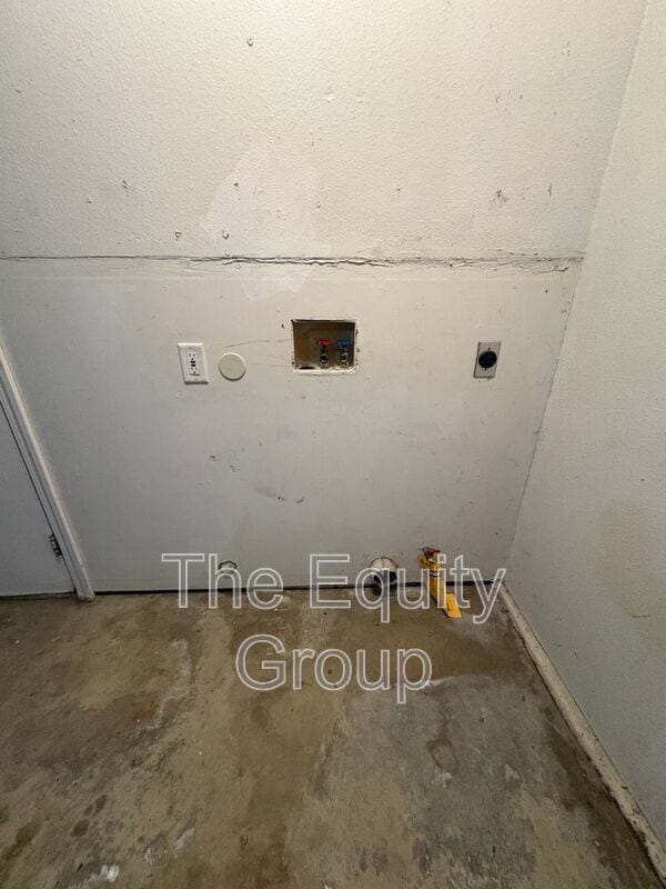 Foto del edificio - 2806 W Mission Ct