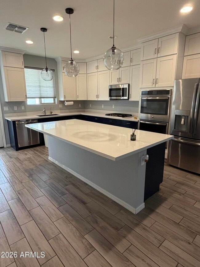 Building Photo - 1563 W Marlin Dr