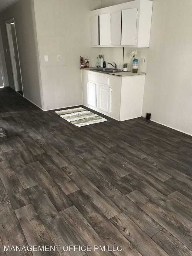 1019 Cleveland Ave, Gastonia, NC 28052 Condo for Rent in Gastonia, NC