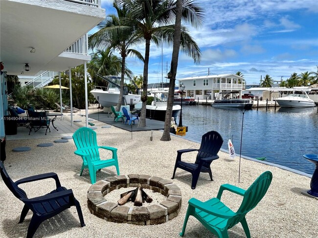 Foto del edificio - 21 Mangrove Ln