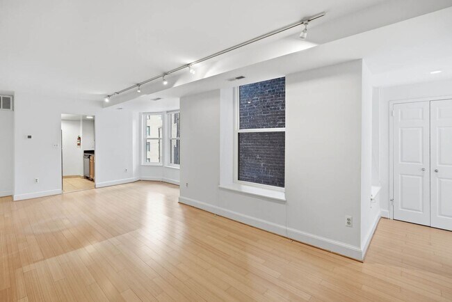 Foto del edificio - 1115 12th St NW