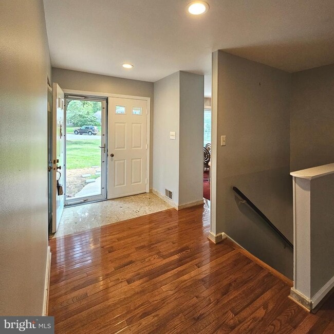 Building Photo - 7777 Turlock Rd