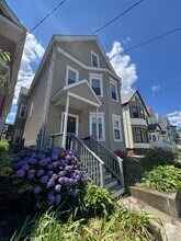 Building Photo - 71 Harbor View St