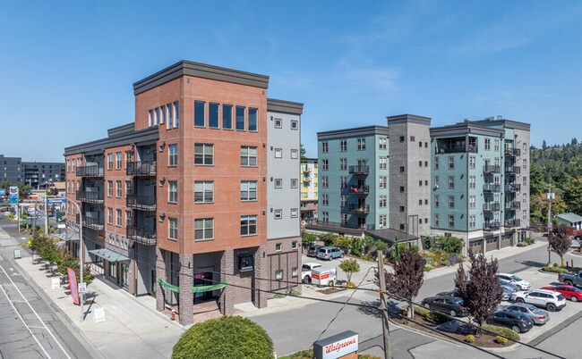 Building Photo - PRE-LEASING FOR SUMMER 2026!