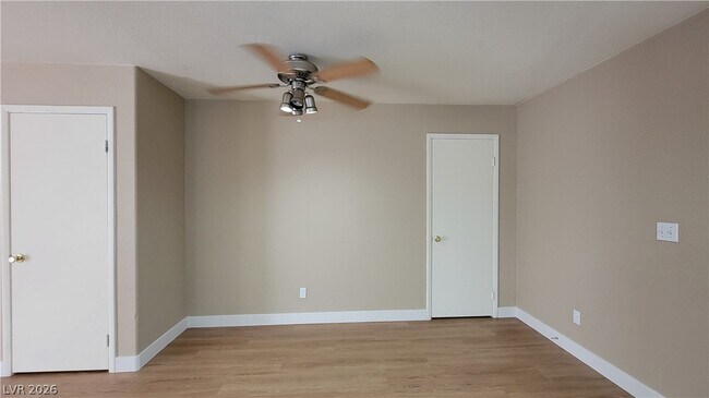 Foto del edificio - 5225 Wave Dancer Ln