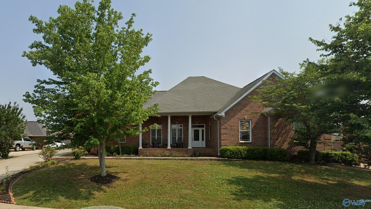 Primary Photo - 26105 Apple Orchard Ln