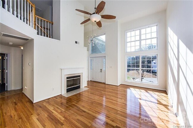 Building Photo - 15004 Annan Ct