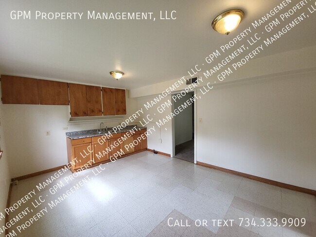Foto del edificio - 34124 Decatur Ct