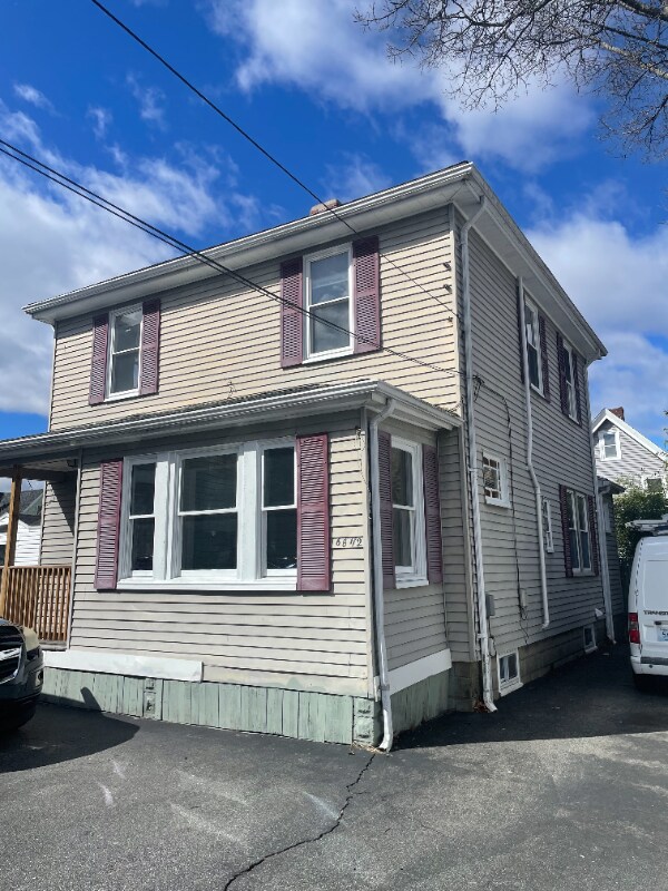 Primary Photo - 68 Walnut St