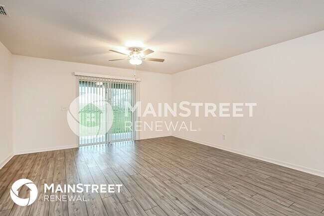 Building Photo - 2006 Maple Ln