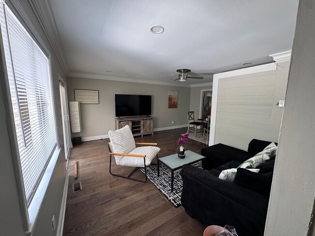 Building Photo - 4736 Walden Pond Dr