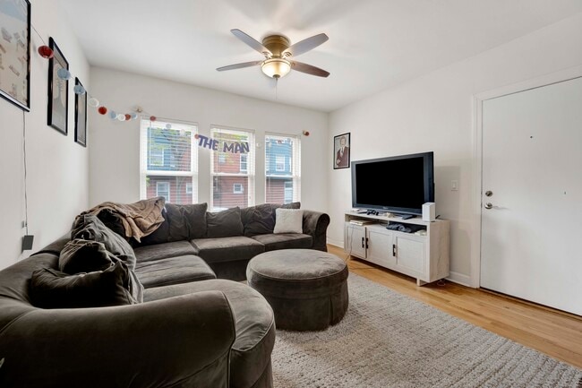 Building Photo - Cornelia & Racine