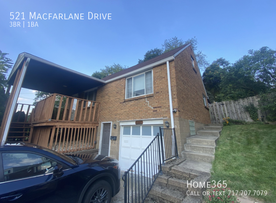 Primary Photo - Charming 3 Bedroom Home in Pittsburgh!