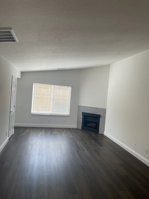 Foto del edificio - 1205 W Roseburg Ave