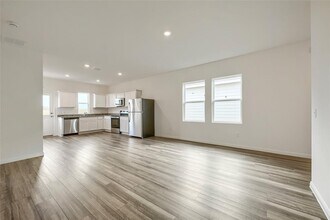 Building Photo - 5345 Calluna Dr