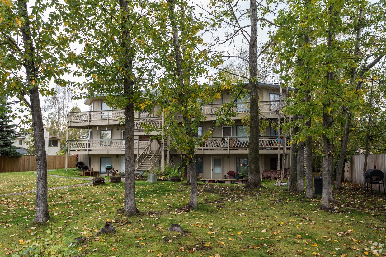 Building Photo - 3325 Boniface Pky