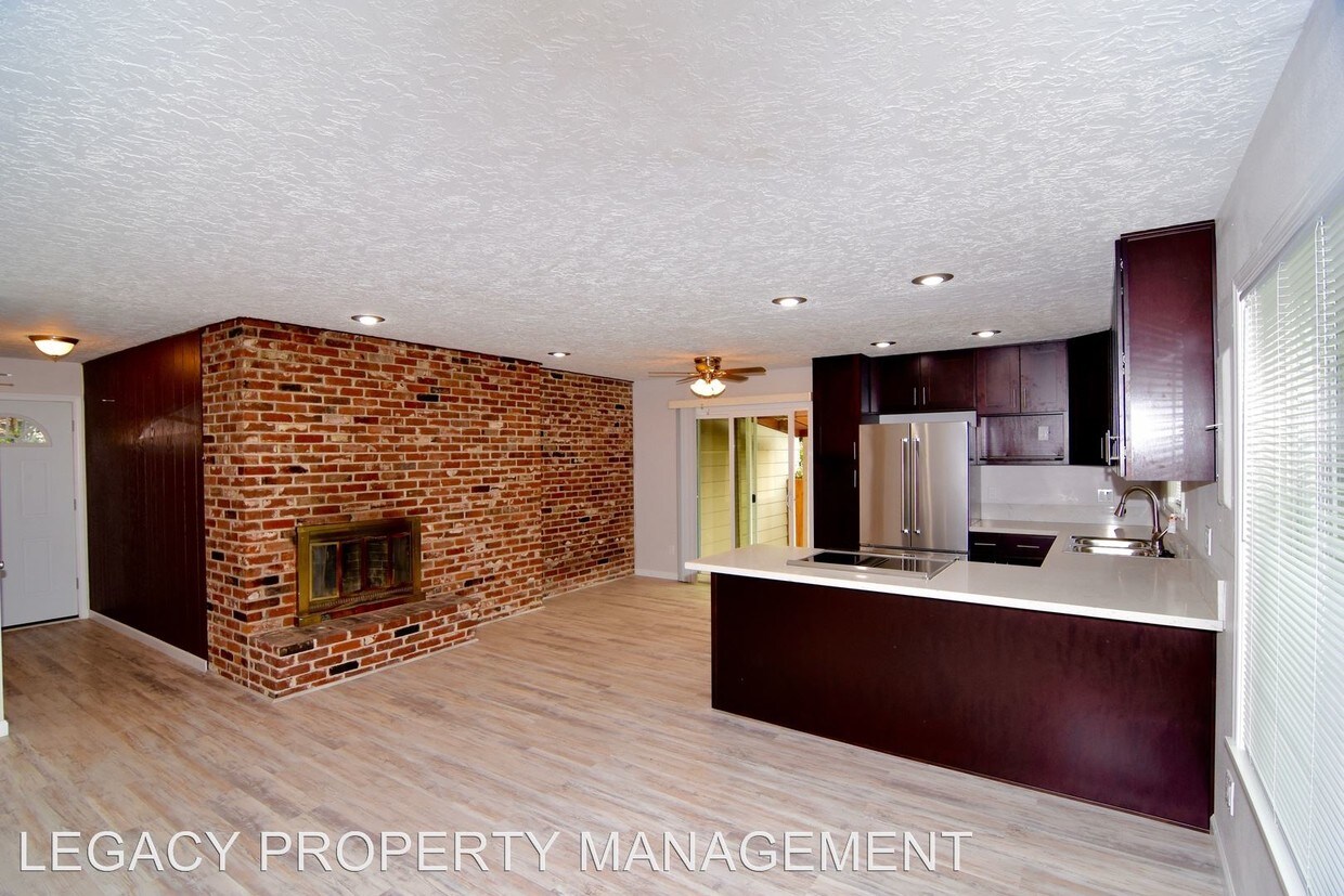 Foto principal - 11705 SE Market St