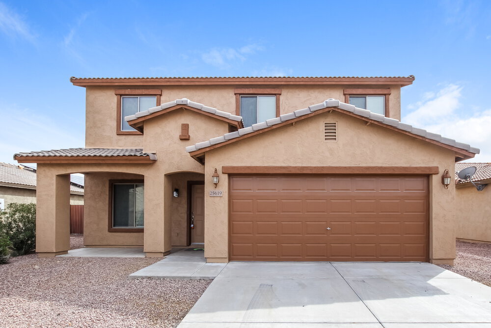 Foto principal - 25619 W Satellite Ln