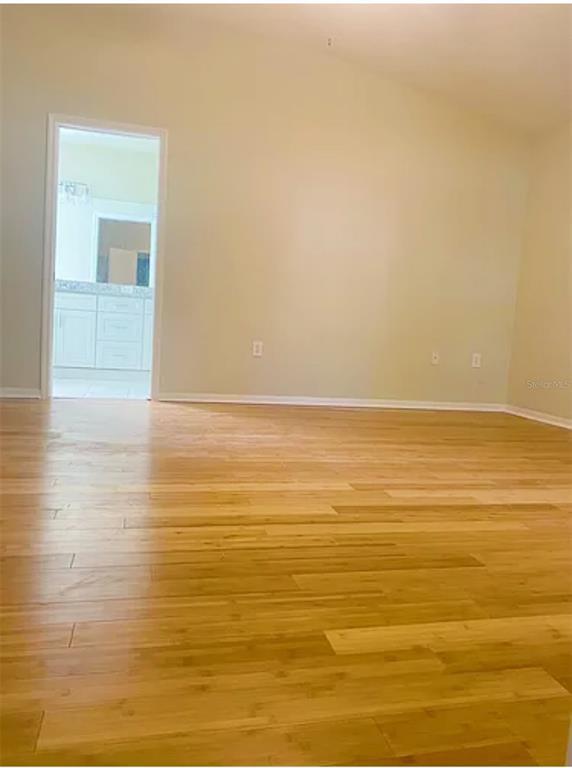 Foto del edificio - 15534 Martinmeadow Dr
