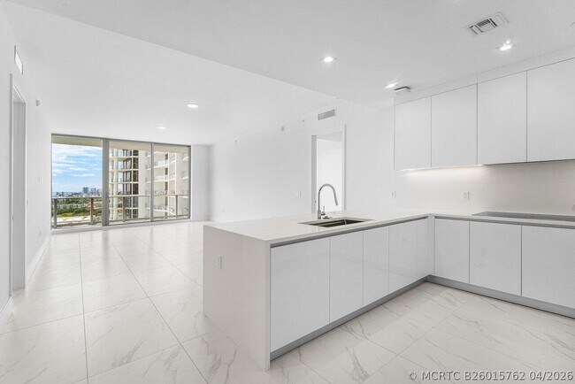 Foto del edificio - 220 Lake Shore Dr