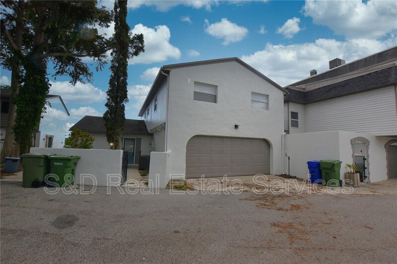 Foto principal - 2233 9th St SE