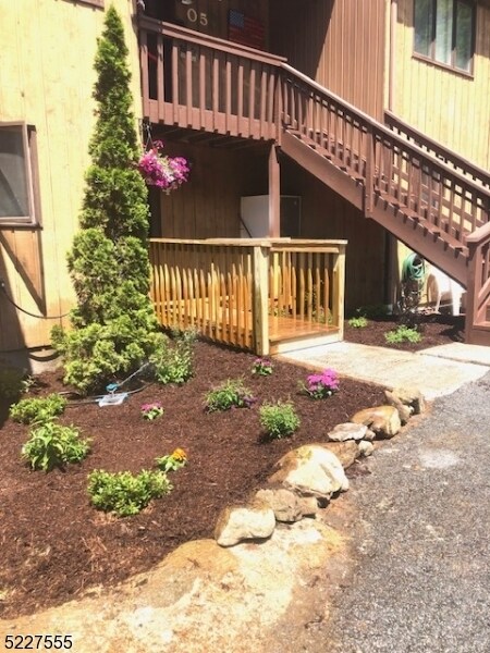 Foto del edificio - 3 Village Way