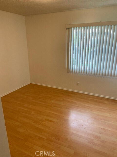 Foto del edificio - 2537 W 225th Pl