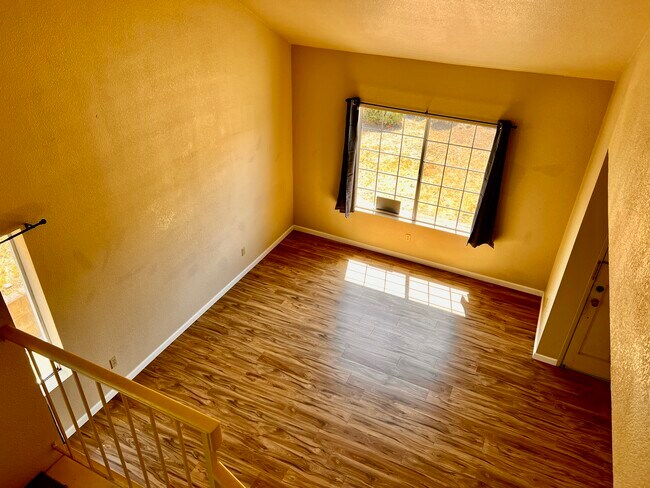 Building Photo - 148 Haviture Way