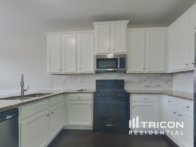 Building Photo - 2377 Proctor Creek Enclave