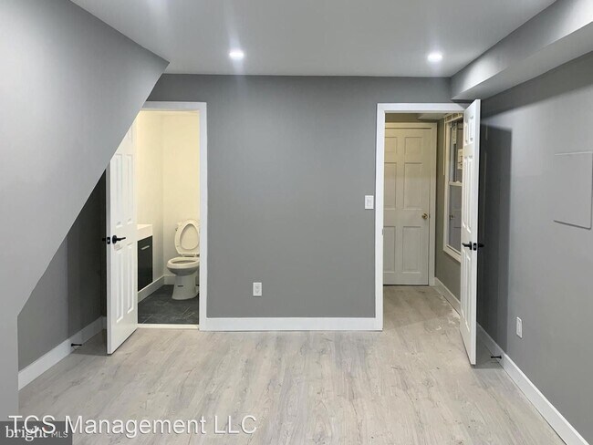 Foto del edificio - 3 br, 1.5 bath House - 1379 S 46th St Unit 2