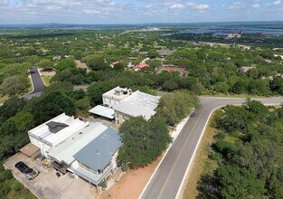 Building Photo - 1008 Clayton Nolen Dr
