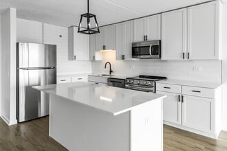 Building Photo - 1770 1st St