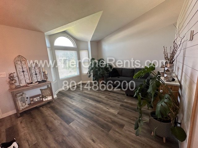 Foto del edificio - This property offers a NO DEPOSIT option available for qualified renters!