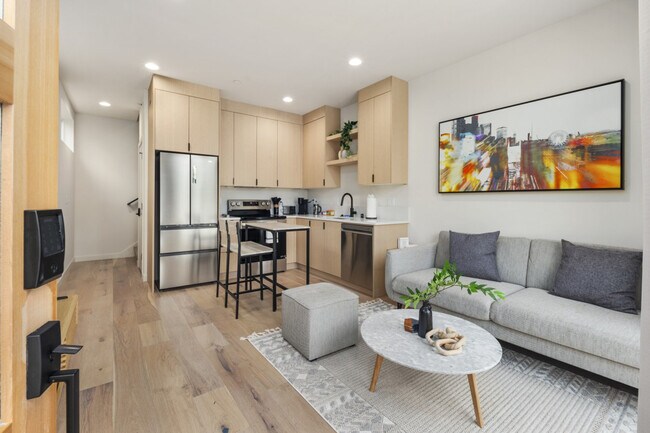 Foto del edificio - 2106 15th Ave S