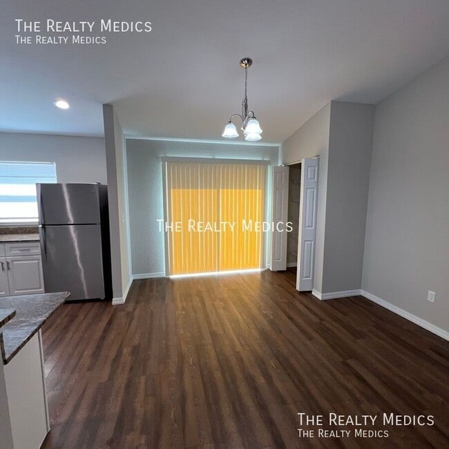 Foto del edificio - 3628 SE 134th St